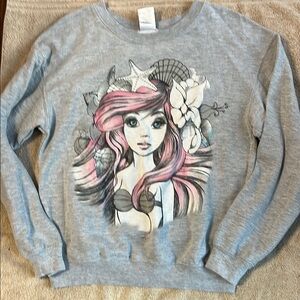 Disney Princes  Sweatshirt with Arial Design